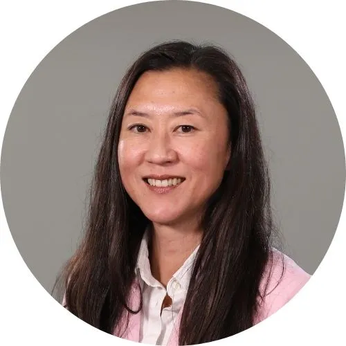 headshot of Christy Murray