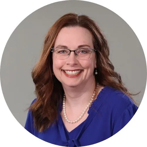 headshot of Erin York